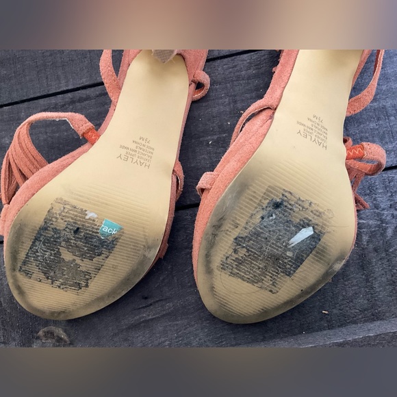 Nordstrom Heels 👠 - Picture 4 of 7